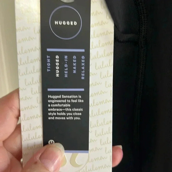 Lululemon New with tags- home stretch crop black - Picture 3 of 4